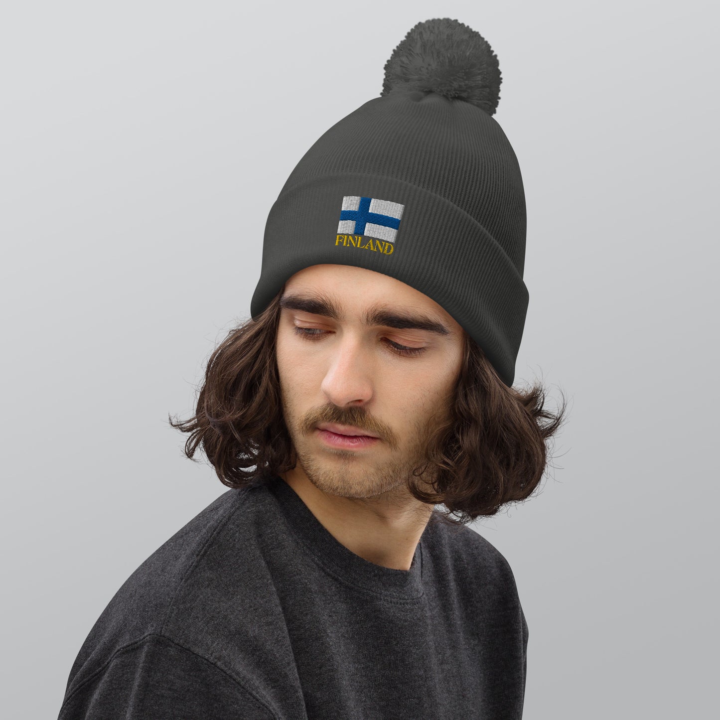 "Finland" beanie with tassel
