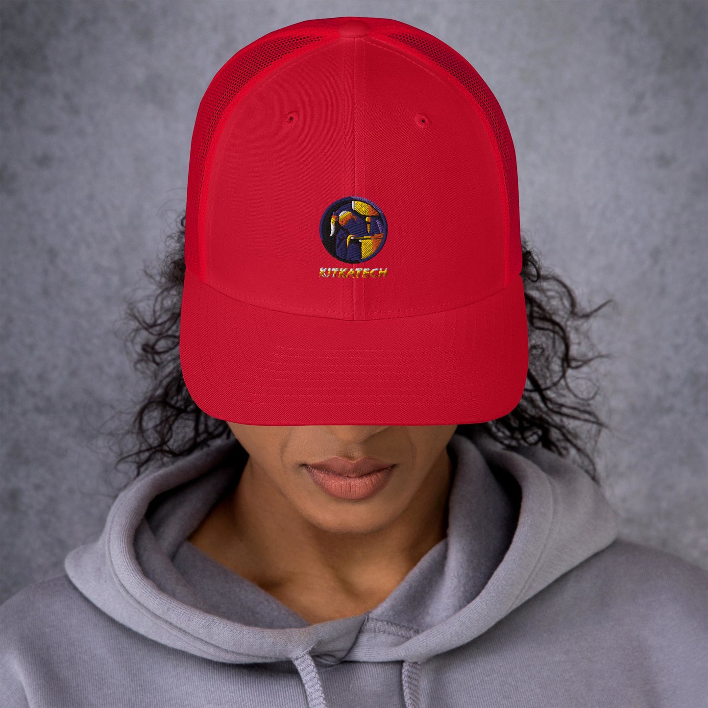 "Kitkatech" trucker lippis