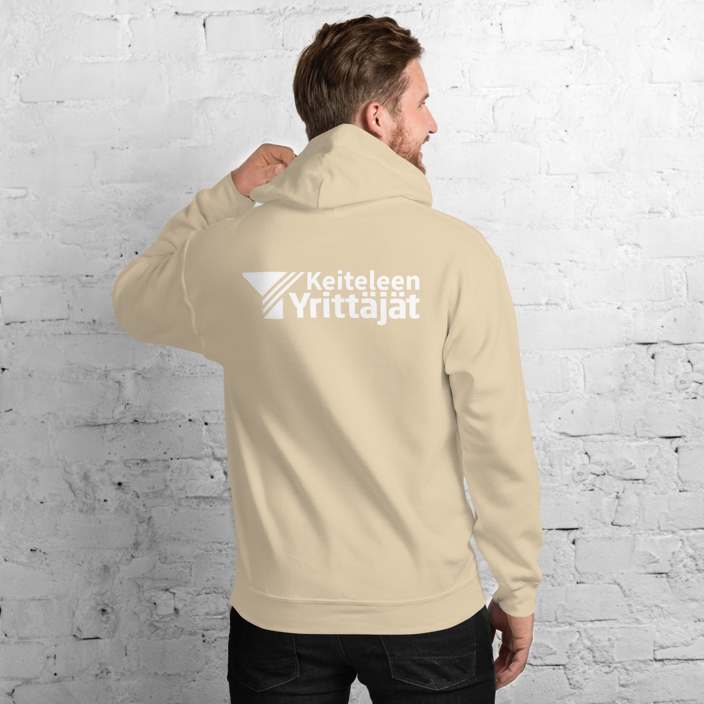 "Keiteleen Yrittäjäts" hoodie (logo on the back)