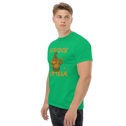 T-Shirt „Fatcock“, Jägerfarben (großes Logo auf der Vorderseite)